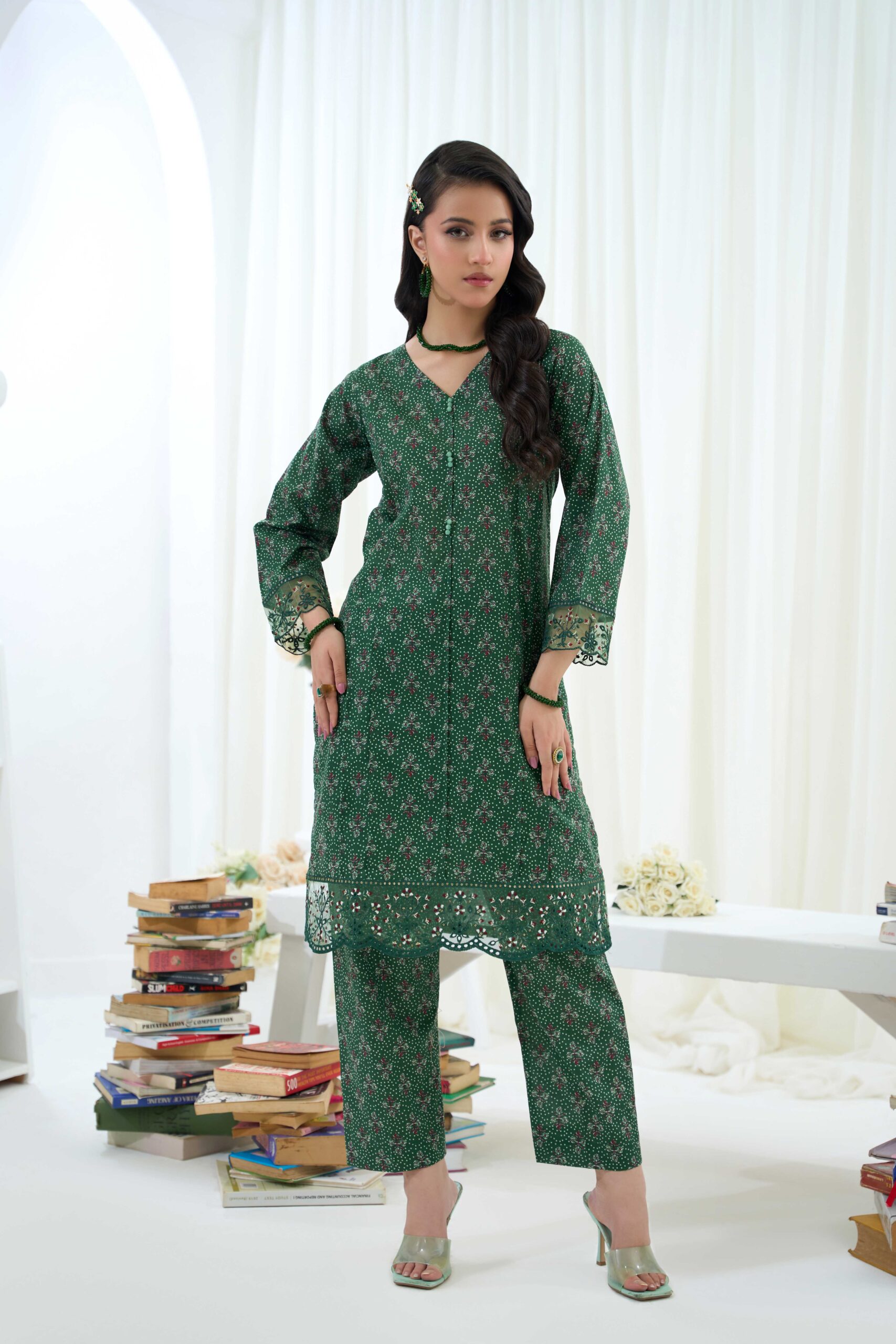 Breeze Edits Embroidered Collection – D08