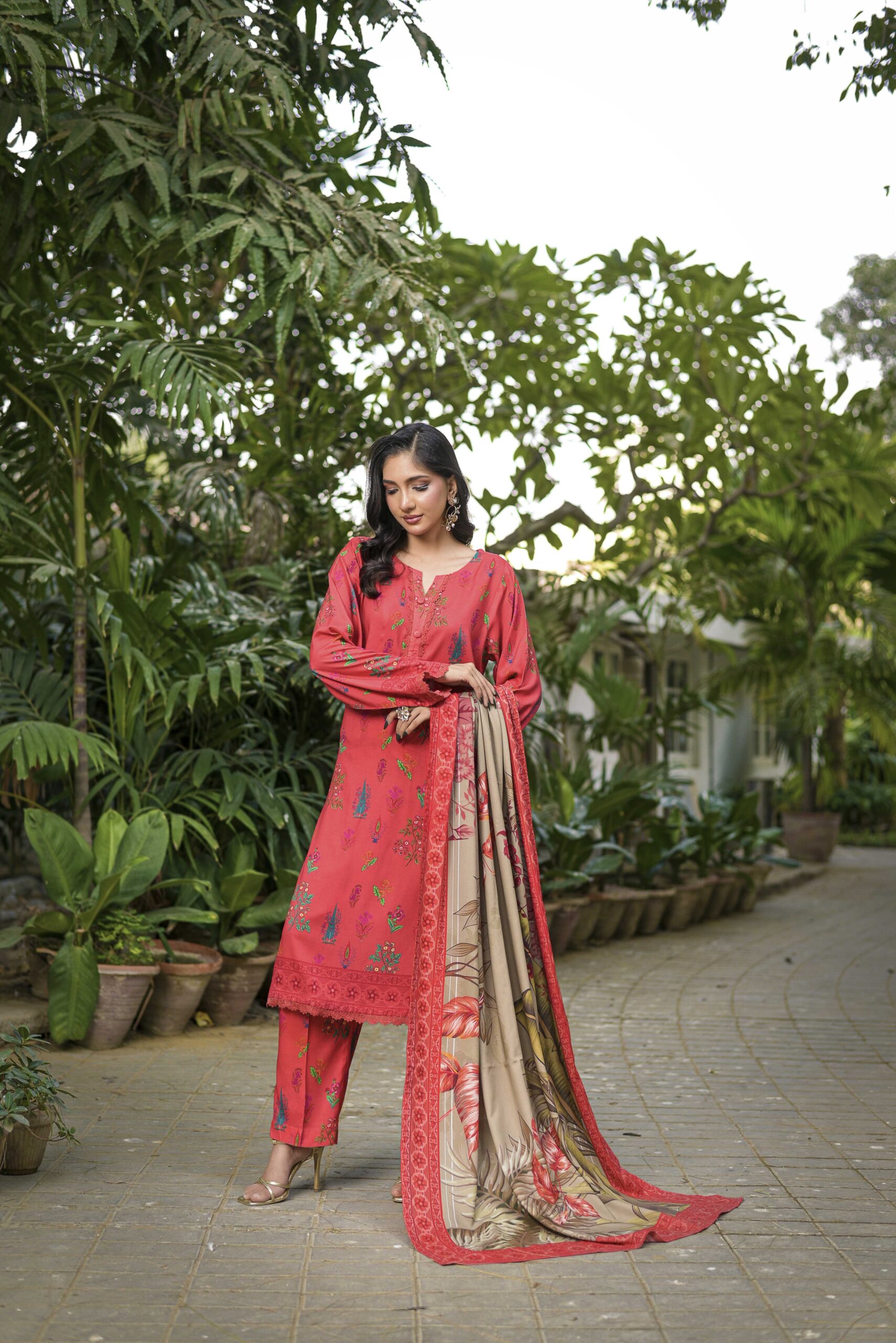 Wintertide Pret’25 Linen Edition – D07