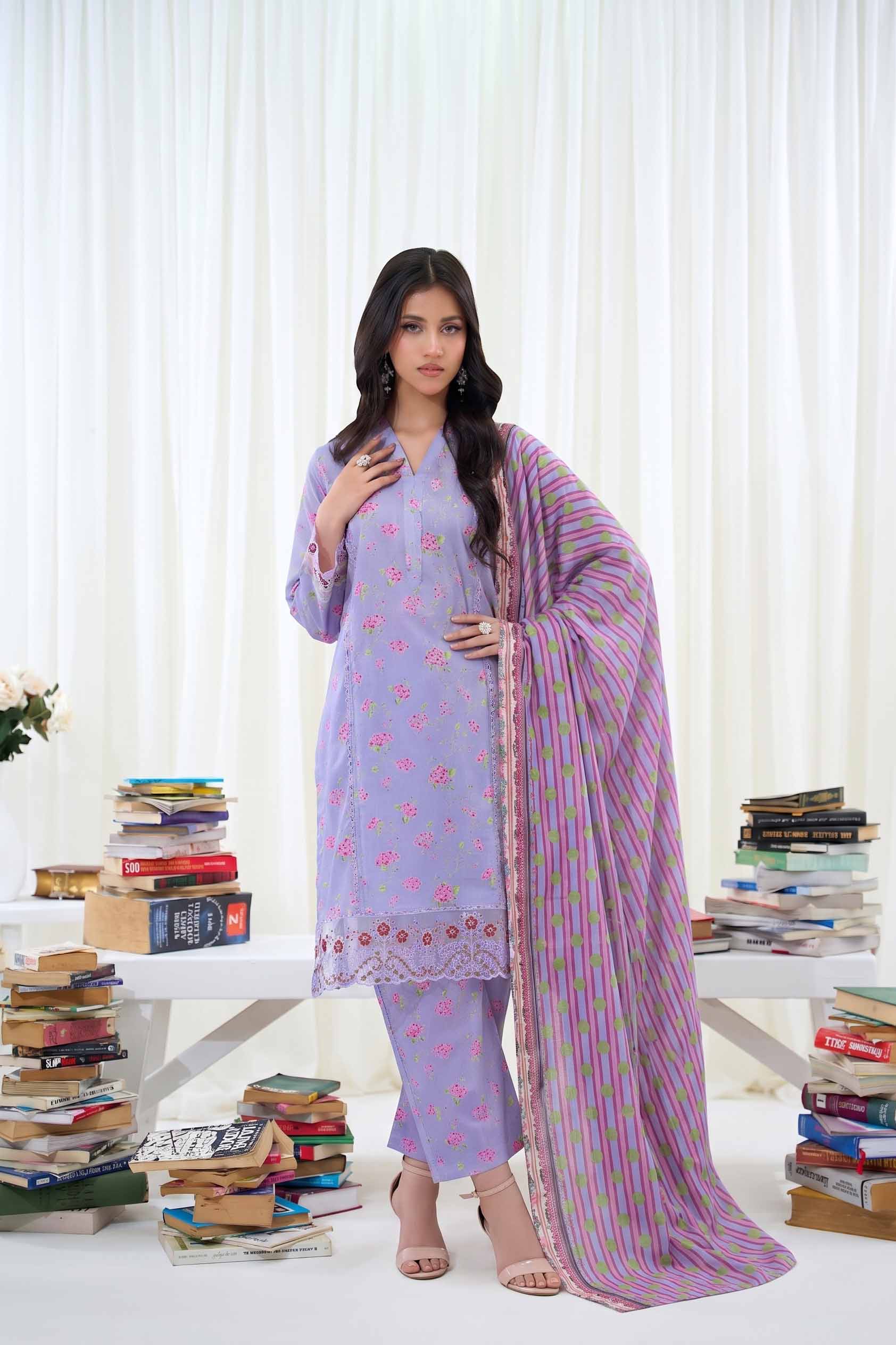 Festive Embroidered Collection Vol’3 – D09